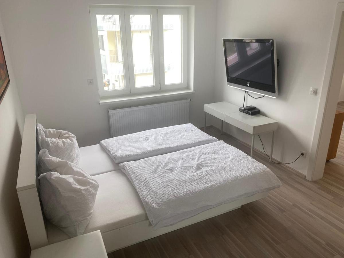 Einfamillienhaus Apartman Rustenfeld Kültér fotó
